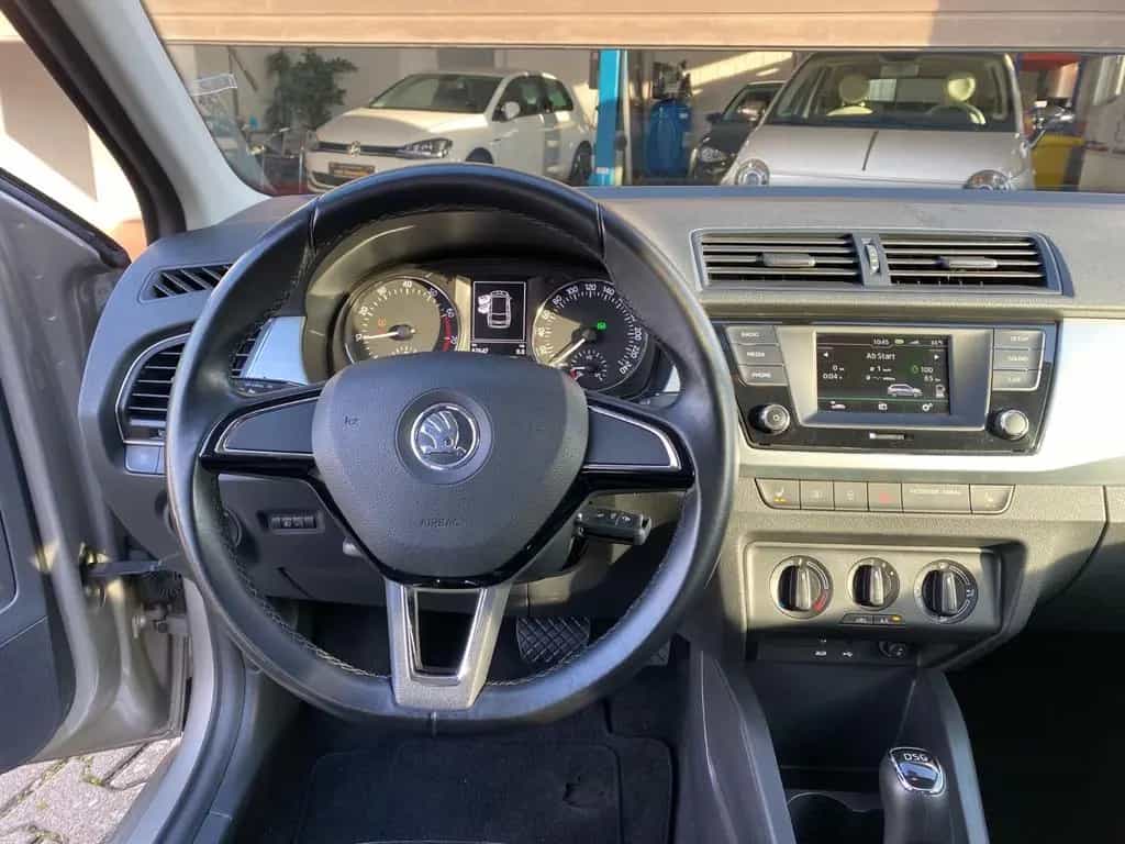 Skoda Fabia 1,2 DSG - 81 kW Combi Ambition*AUTOMATIK* 10/2016-photo-11