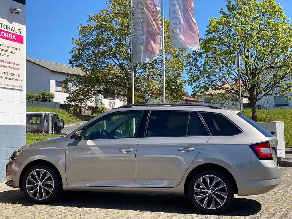 Skoda Fabia 1,2 DSG - 81 kW Combi Ambition*AUTOMATIK* 10/2016-photo-2