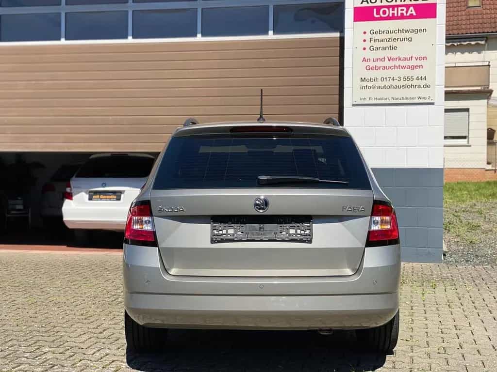 Skoda Fabia 1,2 DSG - 81 kW Combi Ambition*AUTOMATIK* 10/2016-photo-7