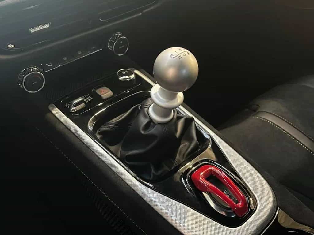 Lotus Emira V6 SE MY26 null-photo-11