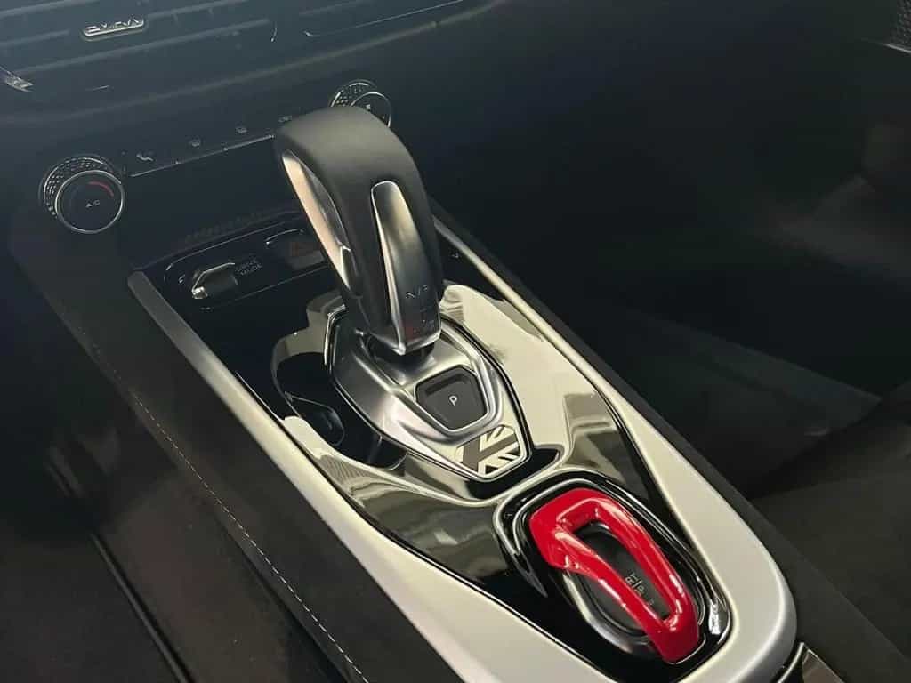 Lotus Emira Turbo SE null-photo-11