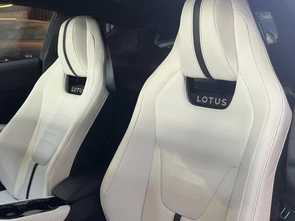 Lotus Emira V6 SE MY26 null-photo-10