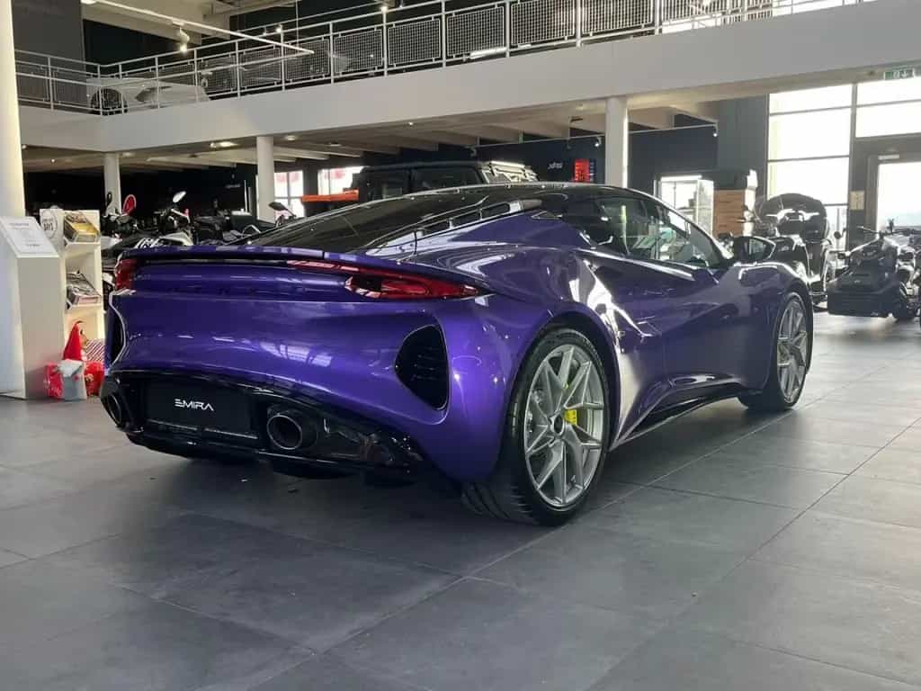 Lotus Emira V6 SE MY26 null-photo-3