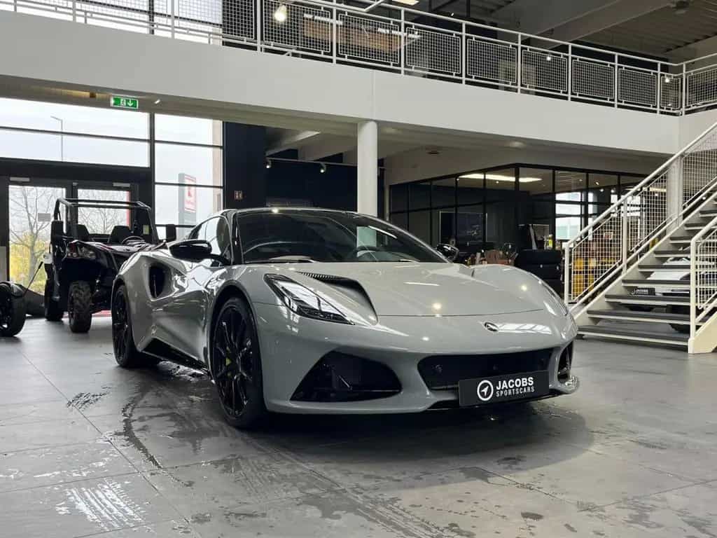 Lotus Emira V6 SE MY25 null-photo-1