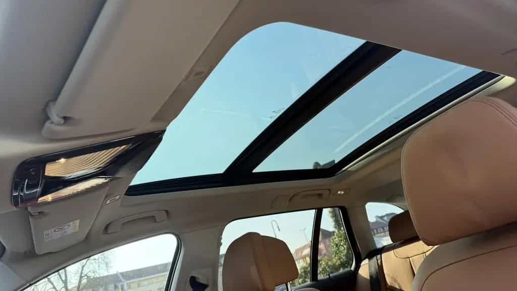 BMW 5 Series 530d xDrive Laser LC Prof HUD Pano Kamera SHZ PD 11/2021-photo-10