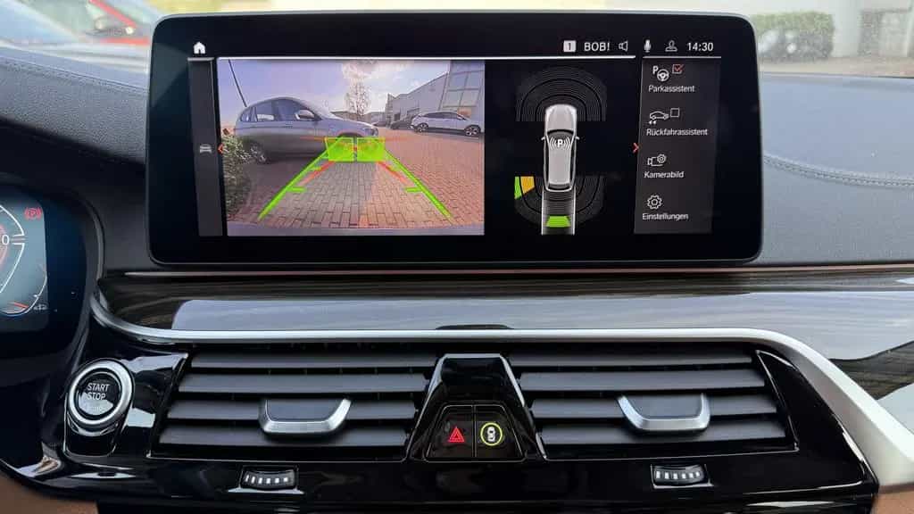 BMW 5 Series 530d xDrive Laser LC Prof HUD Pano Kamera SHZ PD 11/2021-photo-18