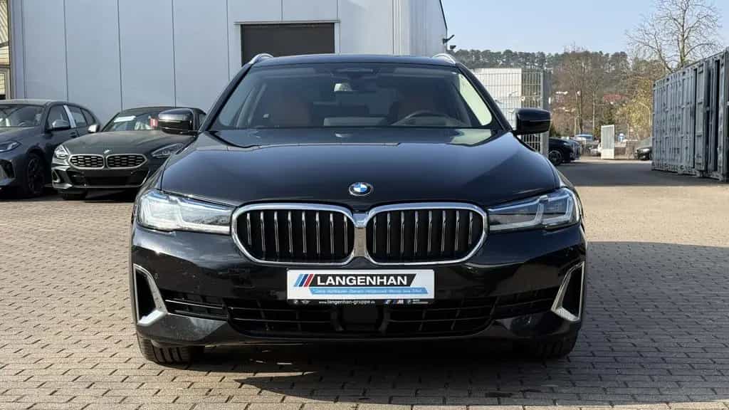 BMW 5 Series 530d xDrive Laser LC Prof HUD Pano Kamera SHZ PD 11/2021-photo-6
