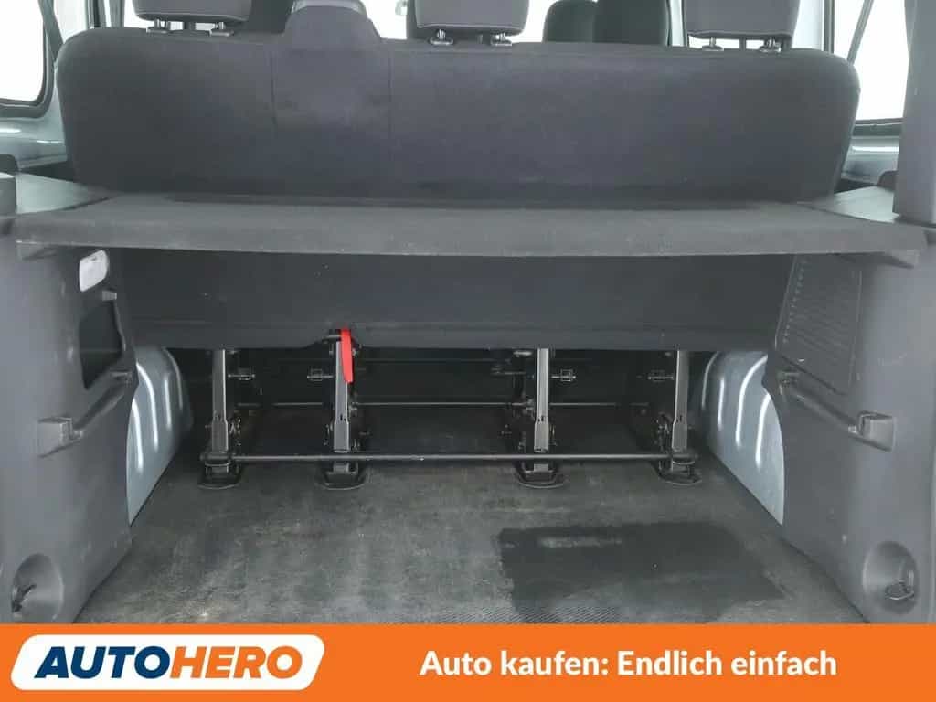 Opel Vivaro 1.6 Biturbo CDTI Combi L1H1 2,7t*TEMPO* 03/2017-photo-17