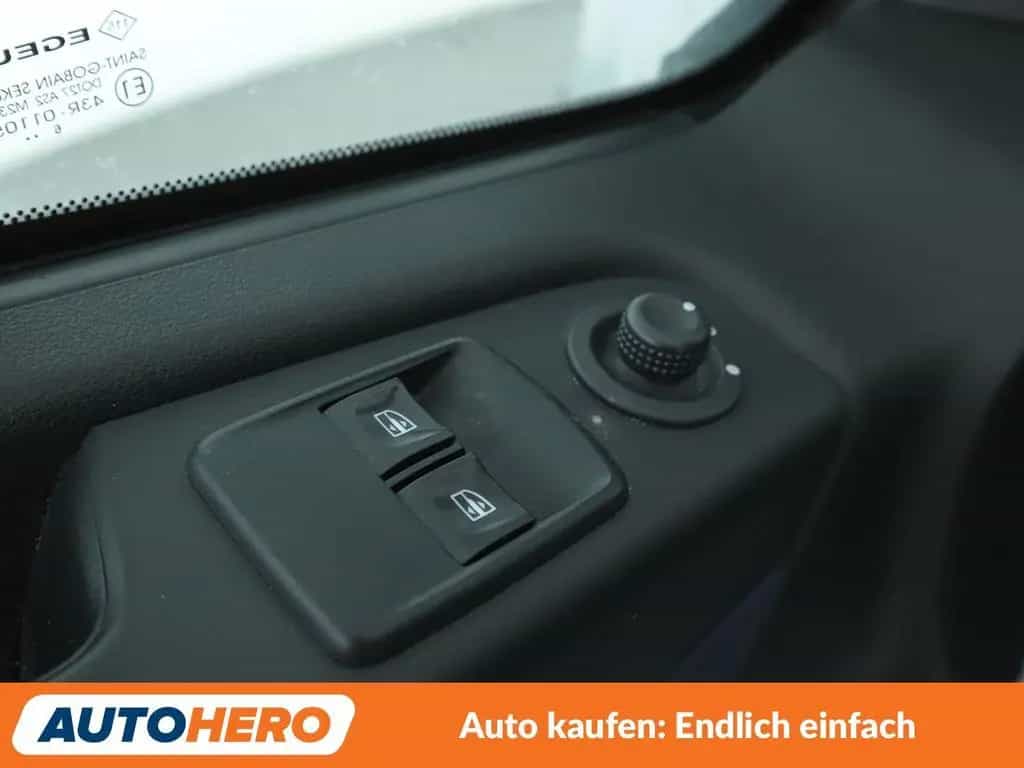 Opel Vivaro 1.6 Biturbo CDTI Combi L1H1 2,7t*TEMPO* 03/2017-photo-23
