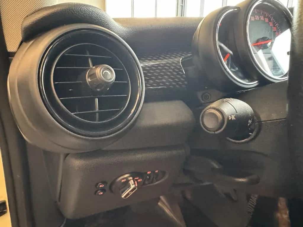 MINI Cooper SD Mini 3-trg. *2. Hand*Klima*JCW-Paket* 07/2015-photo-14