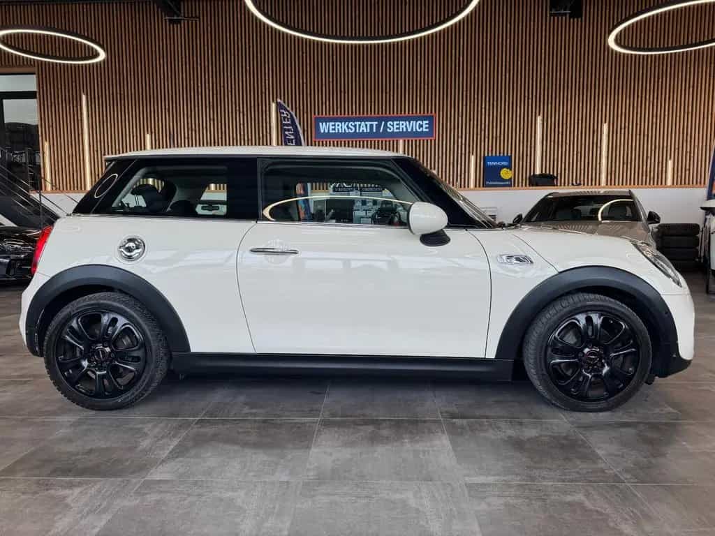 MINI Cooper SD Mini 3-trg. *2. Hand*Klima*JCW-Paket* 07/2015-photo-18