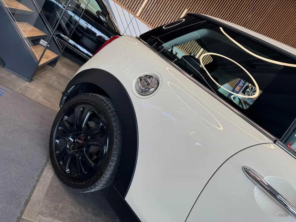 MINI Cooper SD Mini 3-trg. *2. Hand*Klima*JCW-Paket* 07/2015-photo-36