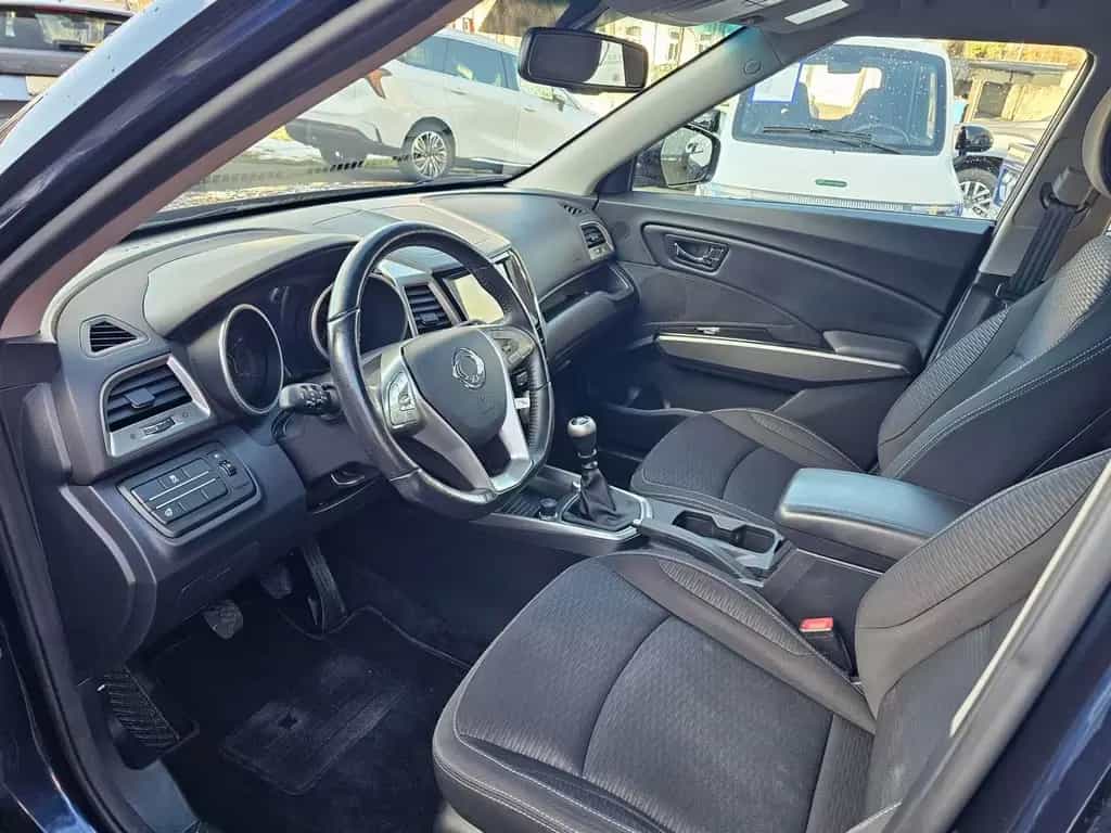 Ssangyong Tivoli 1.6+KLIMA+ALU+1.HAND 06/2017-photo-4