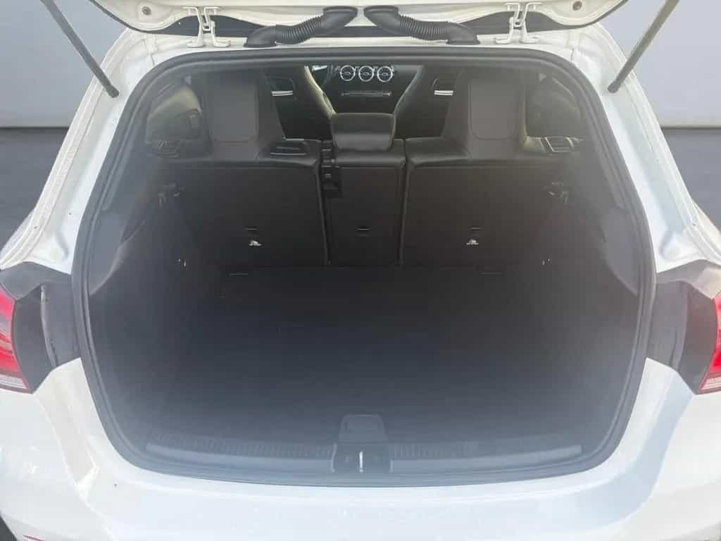Mercedes-Benz A 200 7G-DCT AMG Line *LED*DISTRO*Pano*SHZ*Navi* 10/2018-photo-14