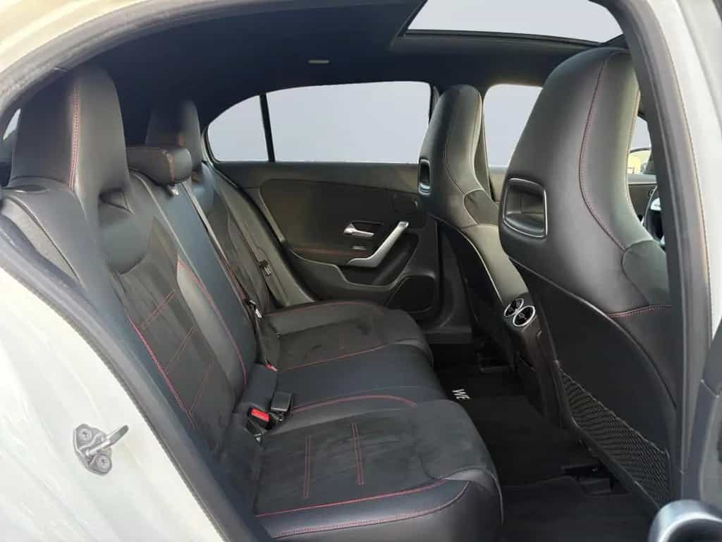 Mercedes-Benz A 200 7G-DCT AMG Line *LED*DISTRO*Pano*SHZ*Navi* 10/2018-photo-16