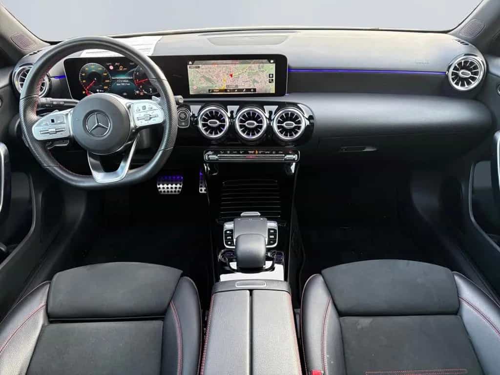 Mercedes-Benz A 200 7G-DCT AMG Line *LED*DISTRO*Pano*SHZ*Navi* 10/2018-photo-8