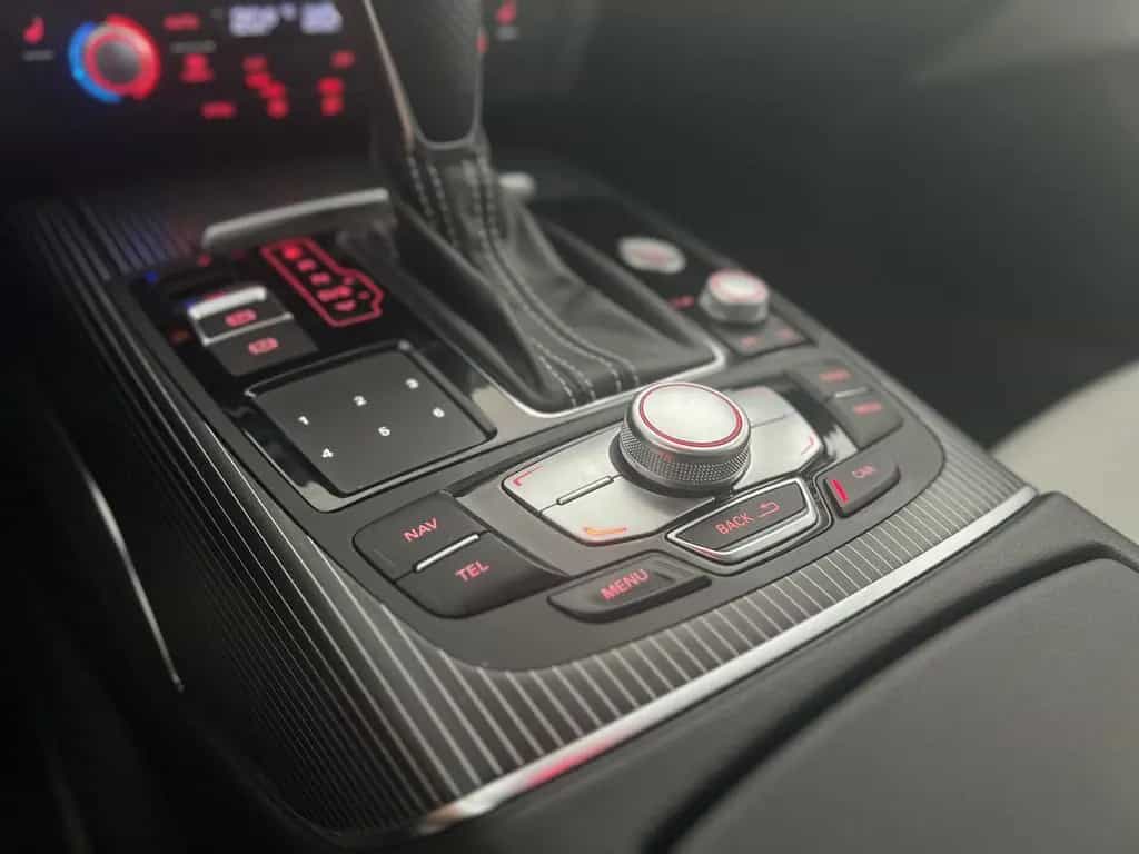 Audi A6 Avant 3.0 TDI COMP. |MATR |PANO |360 |LANE 05/2018-photo-25