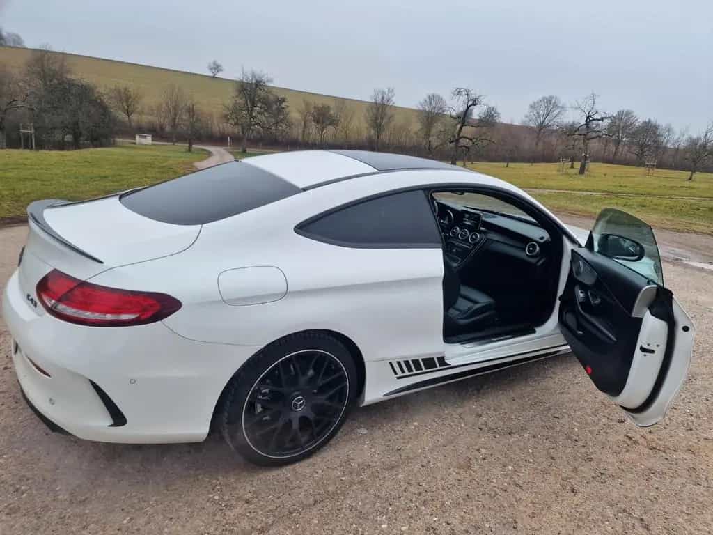 Mercedes-Benz C-Class 300 Autom. - Coupe AMG Packet 02/2016-photo-1