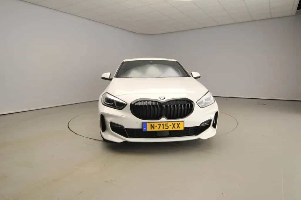 BMW 1 Series 118 1 Serie 5-türig 118i | M-Sportpakket | LED | 01/2022-photo-3