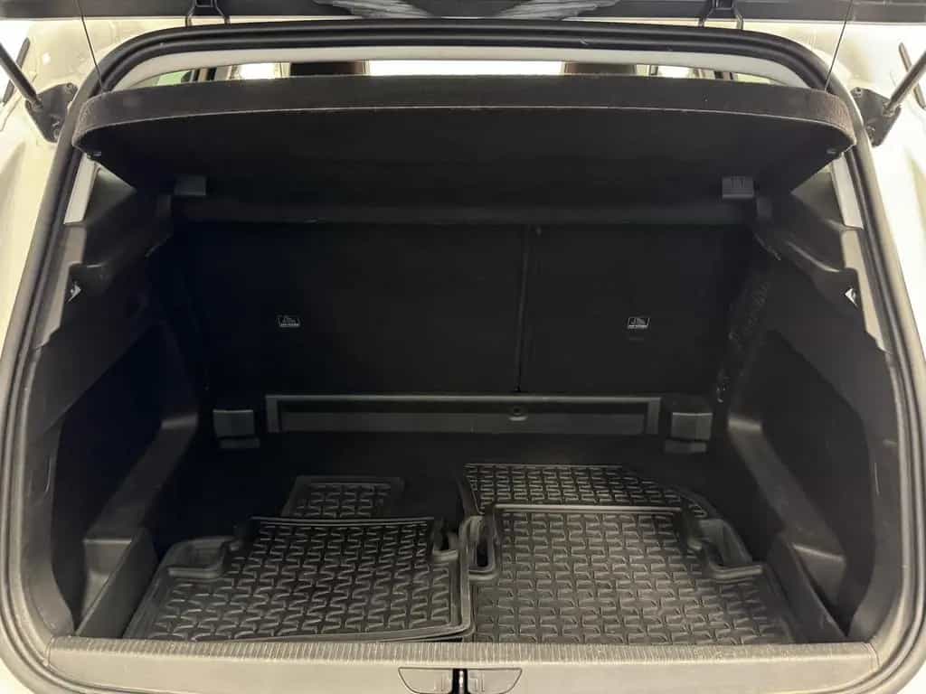 Opel Grandland X CDTI Edition AHK Navi Kamera apple 12/2018-photo-24