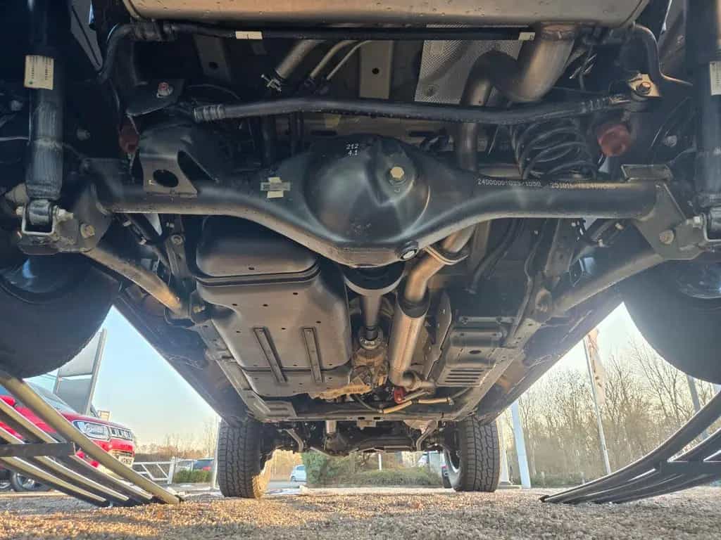 BAW 212 4x4 2.0 Turbo TCI 8AT 5 Sitzer/Euro 6 04/2026-photo-2