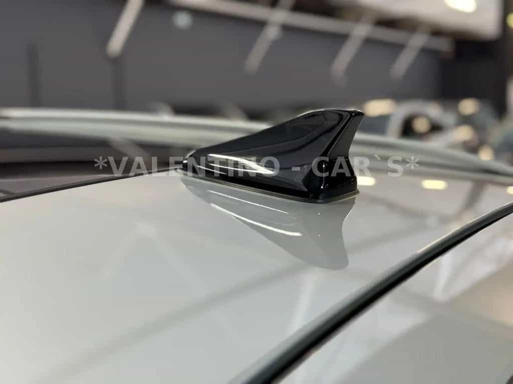 Hyundai i30 cw Family + Nav/Kamera/Temp/Shz/Lhz/Pano/Led 08/2018-photo-42