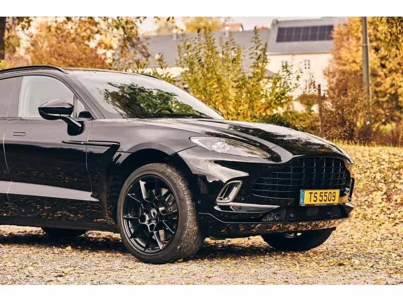 Aston Martin DBX 02/2022-photo-11