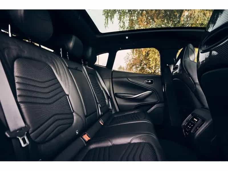 Aston Martin DBX 02/2022-photo-46