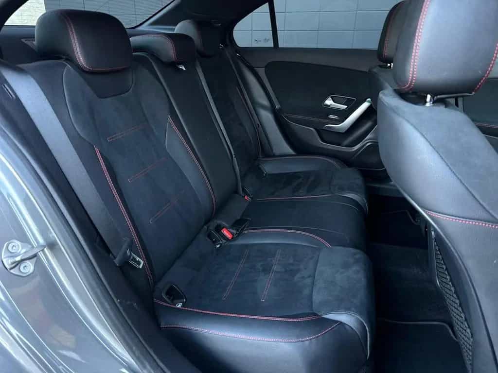 Mercedes-Benz A-Class AMG NIGHT LIMOUSINE* LED#SHZ#PANO#NAV#TEMPO 07/2019-photo-16