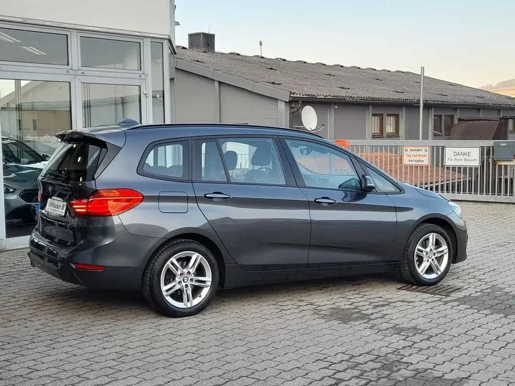 BMW 2 Series 218 Gran Tourer i Advantage,LED,PDC,NAVI,SHZ,AHK 02/2019-photo-16