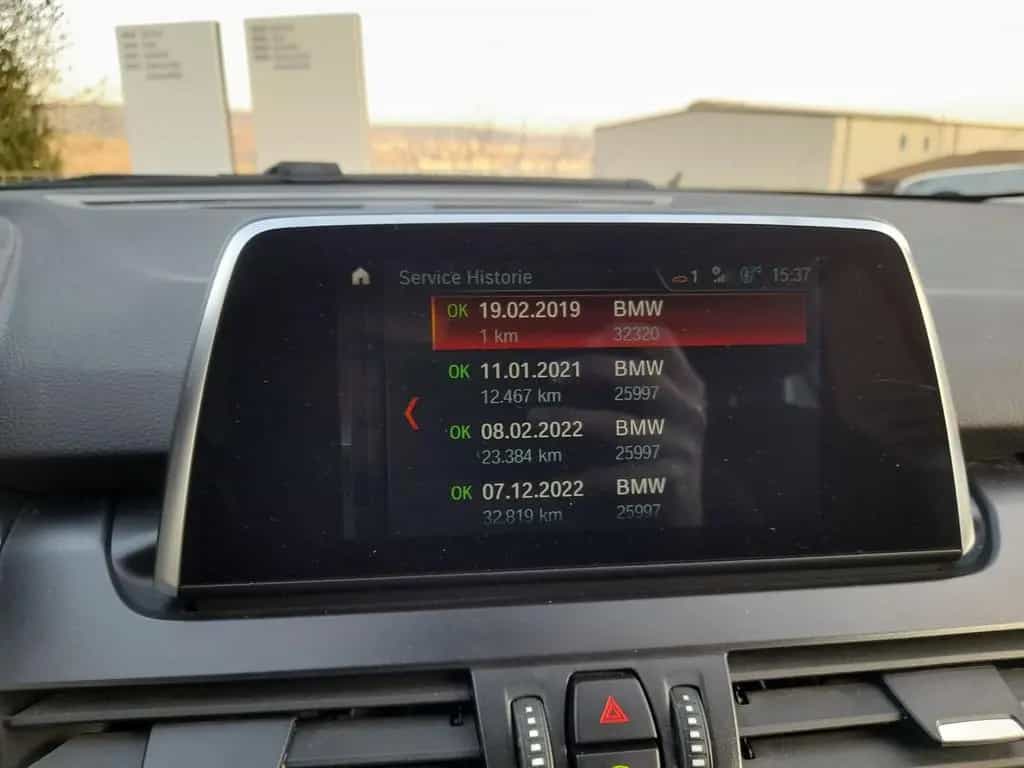 BMW 2 Series 218 Gran Tourer i Advantage,LED,PDC,NAVI,SHZ,AHK 02/2019-photo-27