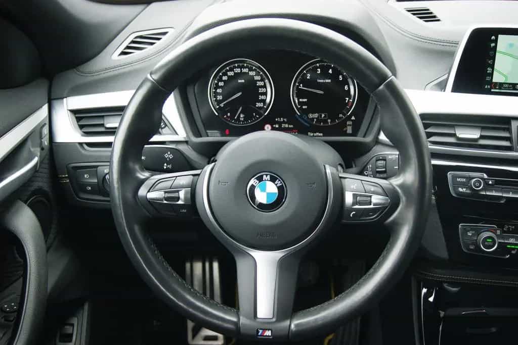 BMW X2 sDrive20i M-SPORT*LHZ*NAVI*LED*SHZ*PDC*B-PAKE 09/2018-photo-16