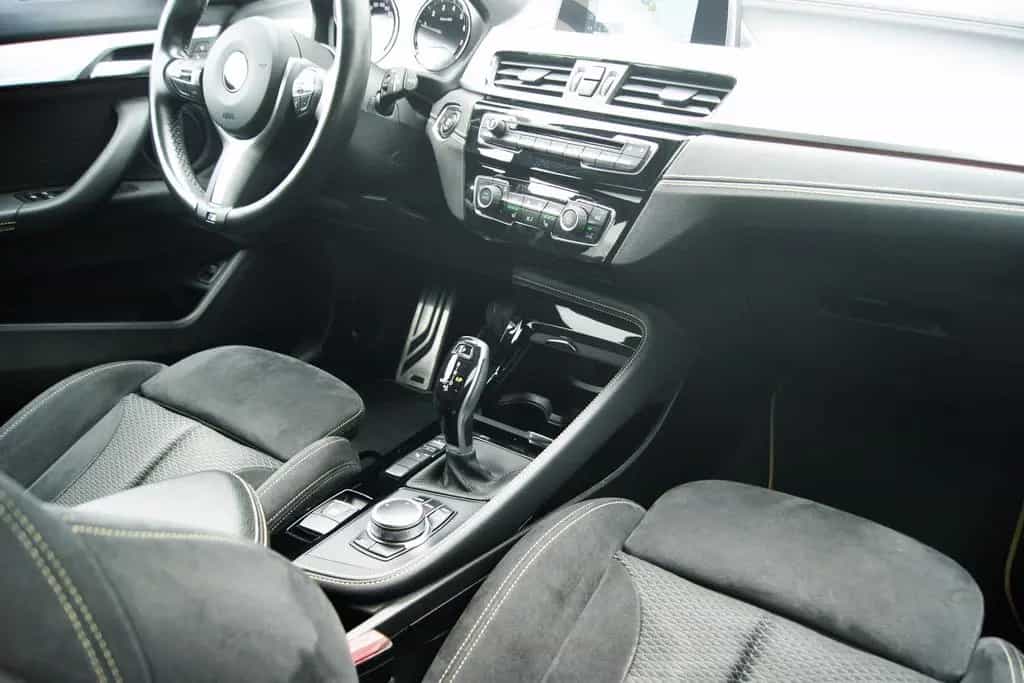BMW X2 sDrive20i M-SPORT*LHZ*NAVI*LED*SHZ*PDC*B-PAKE 09/2018-photo-23