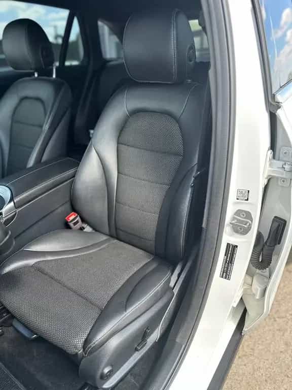Mercedes-Benz GLC-Class 02/2020-photo-14