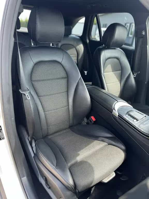 Mercedes-Benz GLC-Class 02/2020-photo-15