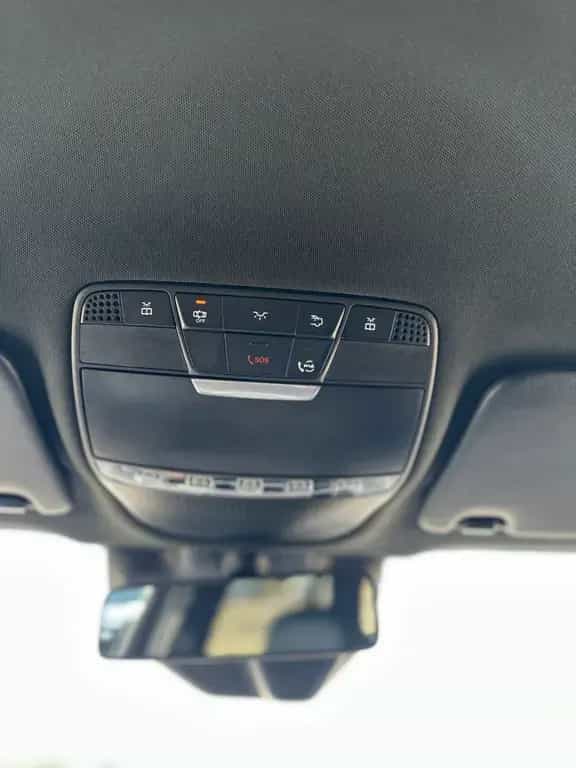 Mercedes-Benz GLC-Class 02/2020-photo-29
