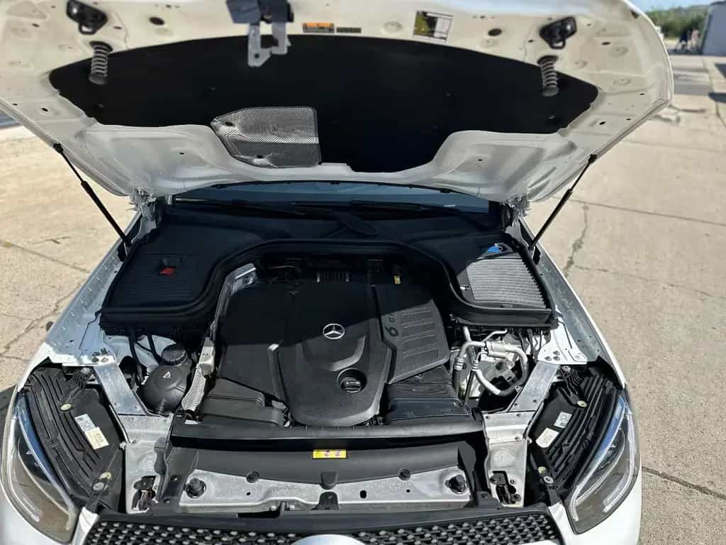 Mercedes-Benz GLC-Class 02/2020-photo-31
