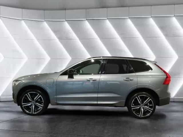 Volvo XC60 T8 TWIN ENGINE AWD ''R-Design'' AHK 360Grad 06/2020-photo-2