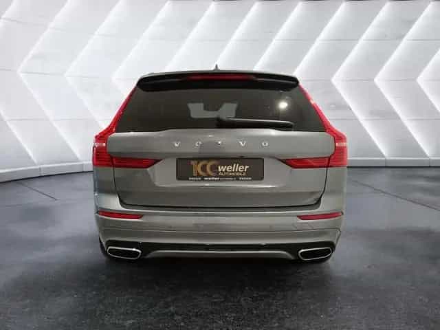 Volvo XC60 T8 TWIN ENGINE AWD ''R-Design'' AHK 360Grad 06/2020-photo-4