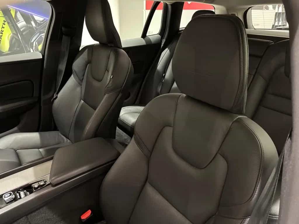 Volvo V60 Kombi Inscription 09/2020-photo-10