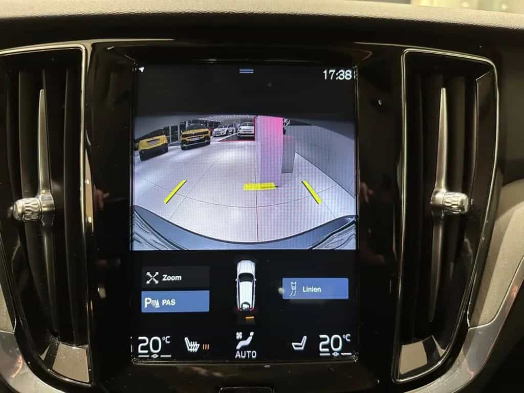 Volvo V60 Kombi Inscription 09/2020-photo-16