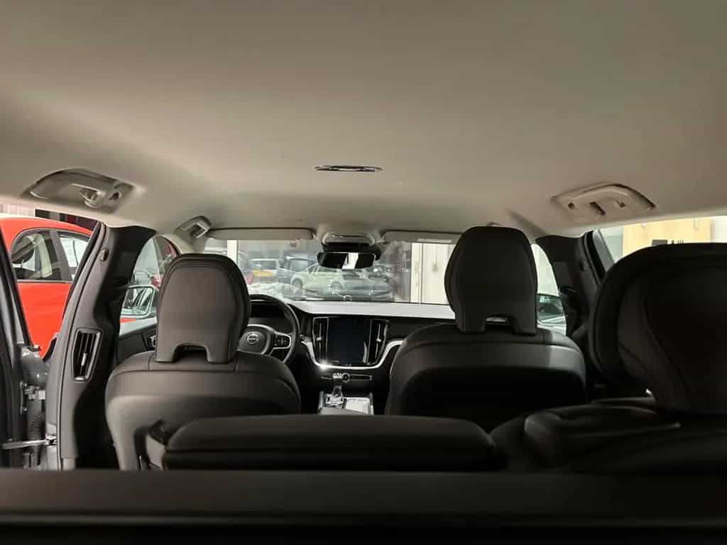 Volvo V60 Kombi Inscription 09/2020-photo-28