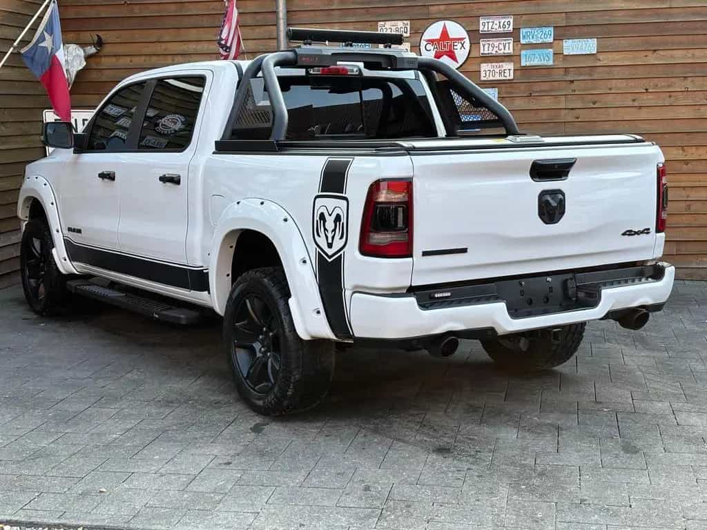 Dodge RAM 1500 OFFROAD 5.7L 12´´ NAV 4x4 LED AHK 08/2023-photo-12