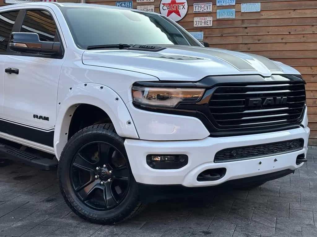 Dodge RAM 1500 OFFROAD 5.7L 12´´ NAV 4x4 LED AHK 08/2023-photo-2