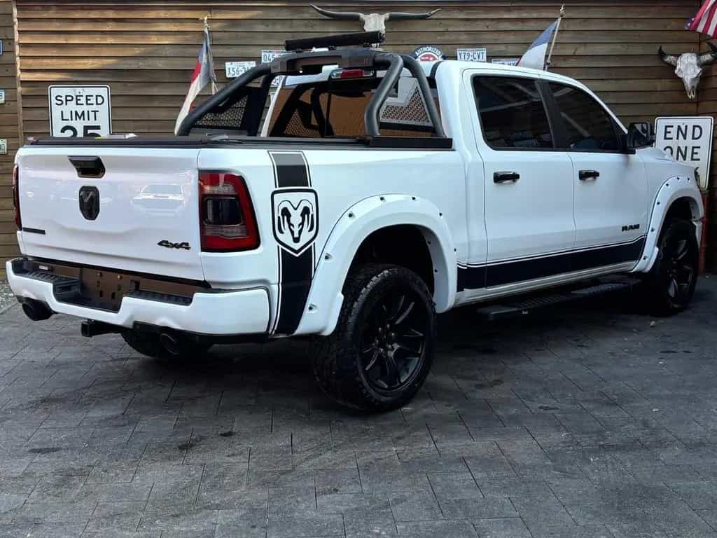Dodge RAM 1500 OFFROAD 5.7L 12´´ NAV 4x4 LED AHK 08/2023-photo-7