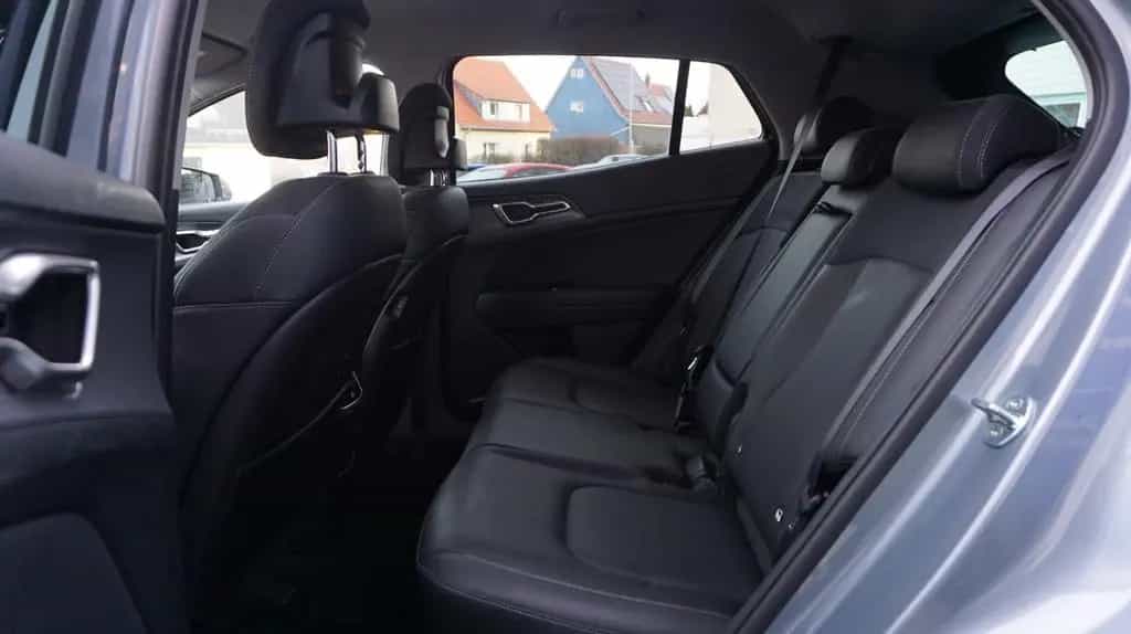 Kia Sportage Spirit Kamera Klima PDC AHK LED 08/2022-photo-28