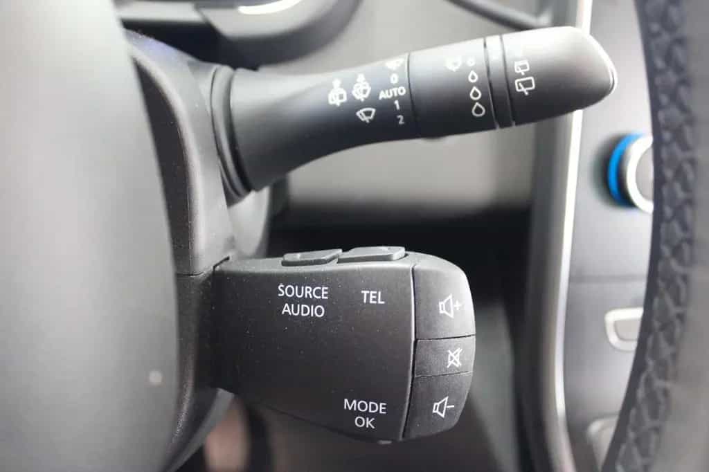 Renault Grand Scenic TCe140 Limited Deluxe EDC 7-Sitzer 02/2020-photo-25