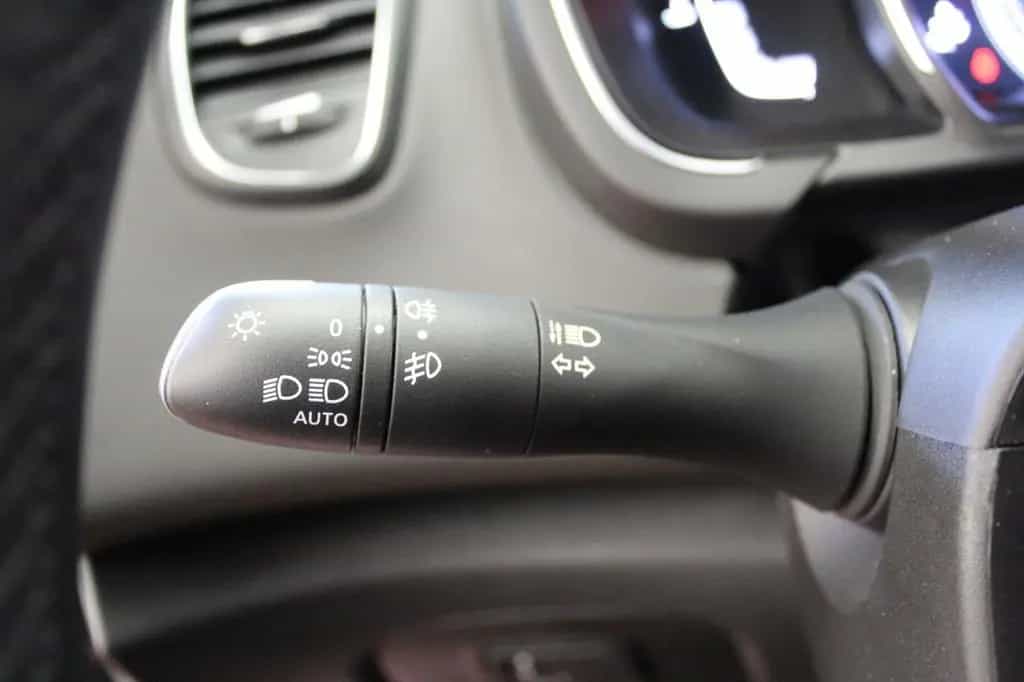 Renault Grand Scenic TCe140 Limited Deluxe EDC 7-Sitzer 02/2020-photo-28