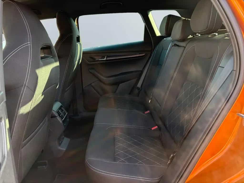 Skoda Karoq 1.5 TSI DSG Sportline *AHK*el. Heck*4xSHZ* 03/2024-photo-13