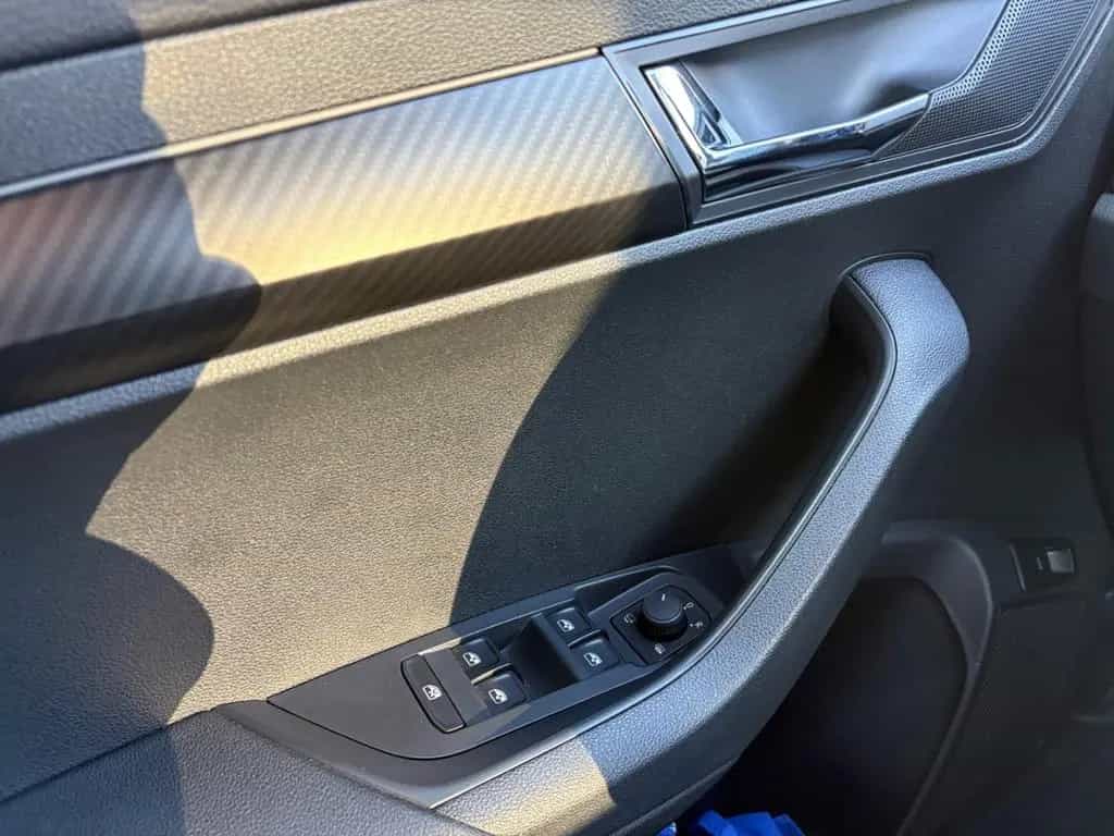 Skoda Karoq 1.5 TSI DSG Sportline *AHK*el. Heck*4xSHZ* 03/2024-photo-19